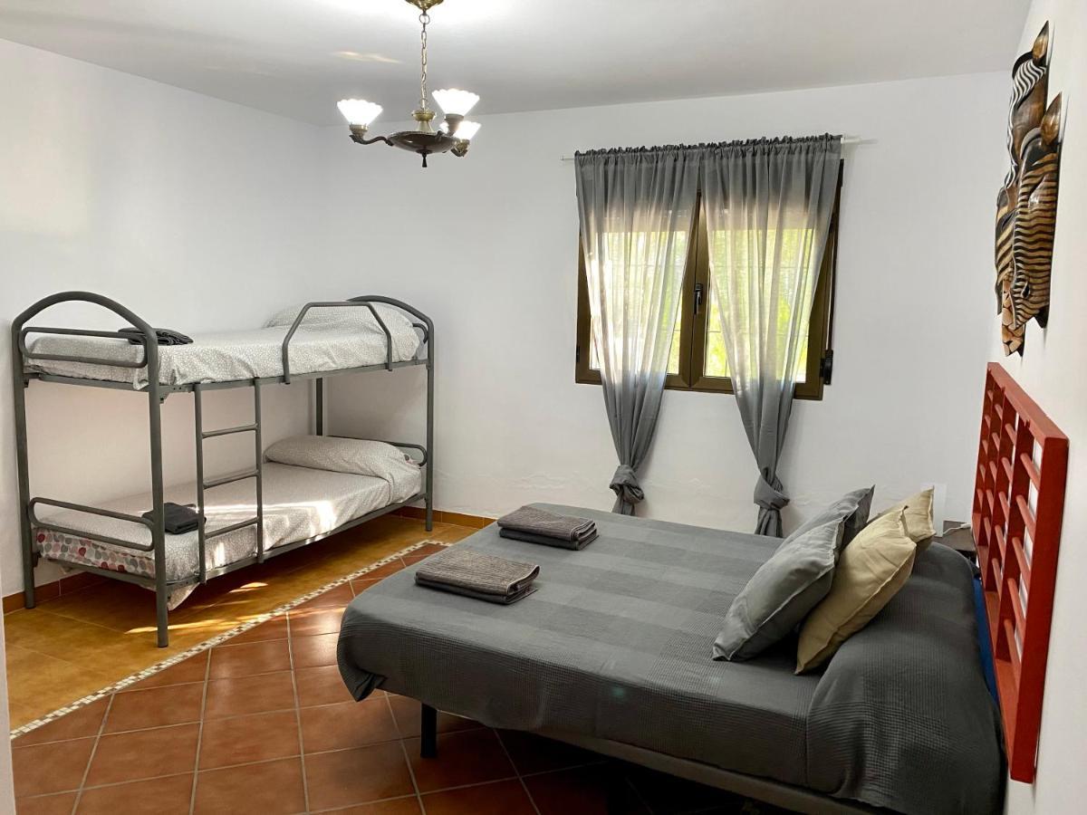 Las Palmeras Pizarra Ngoại thất bức ảnh